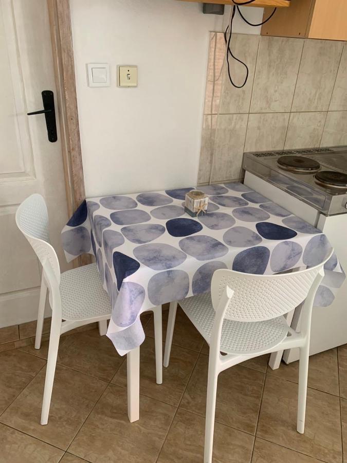 Apartmani Ivana Tivat Bagian luar foto