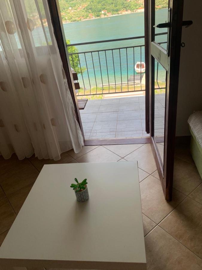 Apartmani Ivana Tivat Bagian luar foto