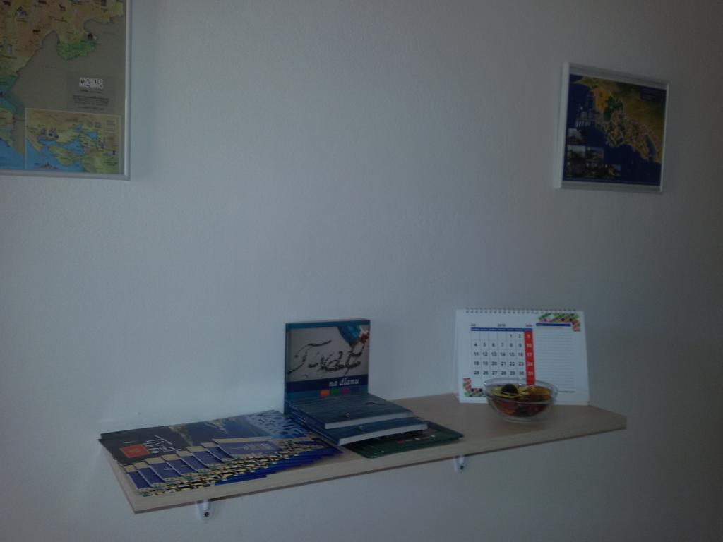 Apartmani Ivana Tivat Bagian luar foto
