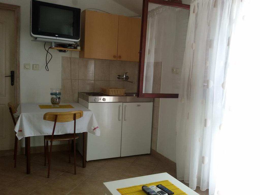 Apartmani Ivana Tivat Bagian luar foto
